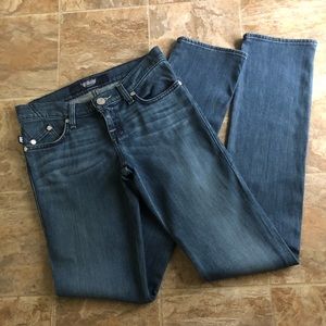 Rock & Republic Signature R Straight Leg Jeans